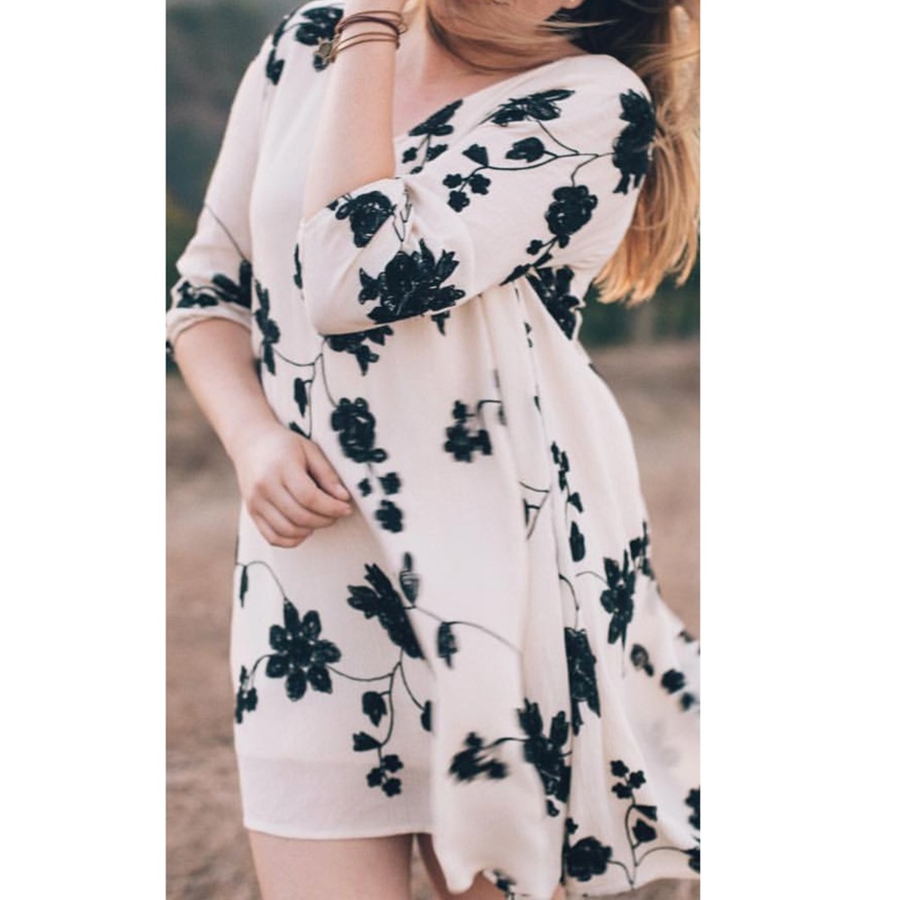 Cream babydoll dress w/ embroidered black flowers